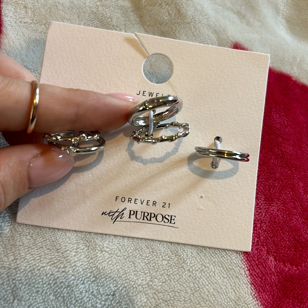 Forever 21 Silver Stackable Ring Set